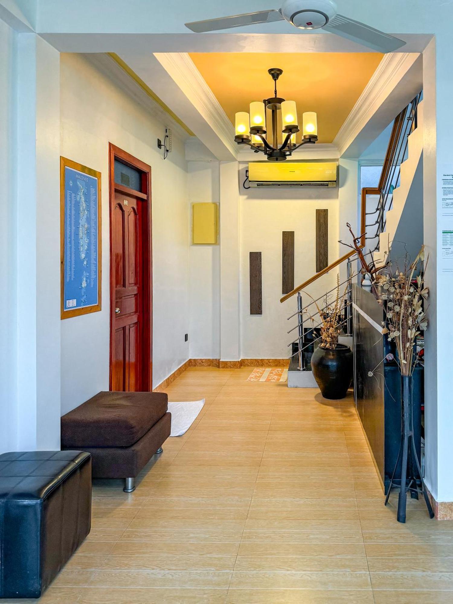 Sevinex Inn Feridhoo Exteriör bild