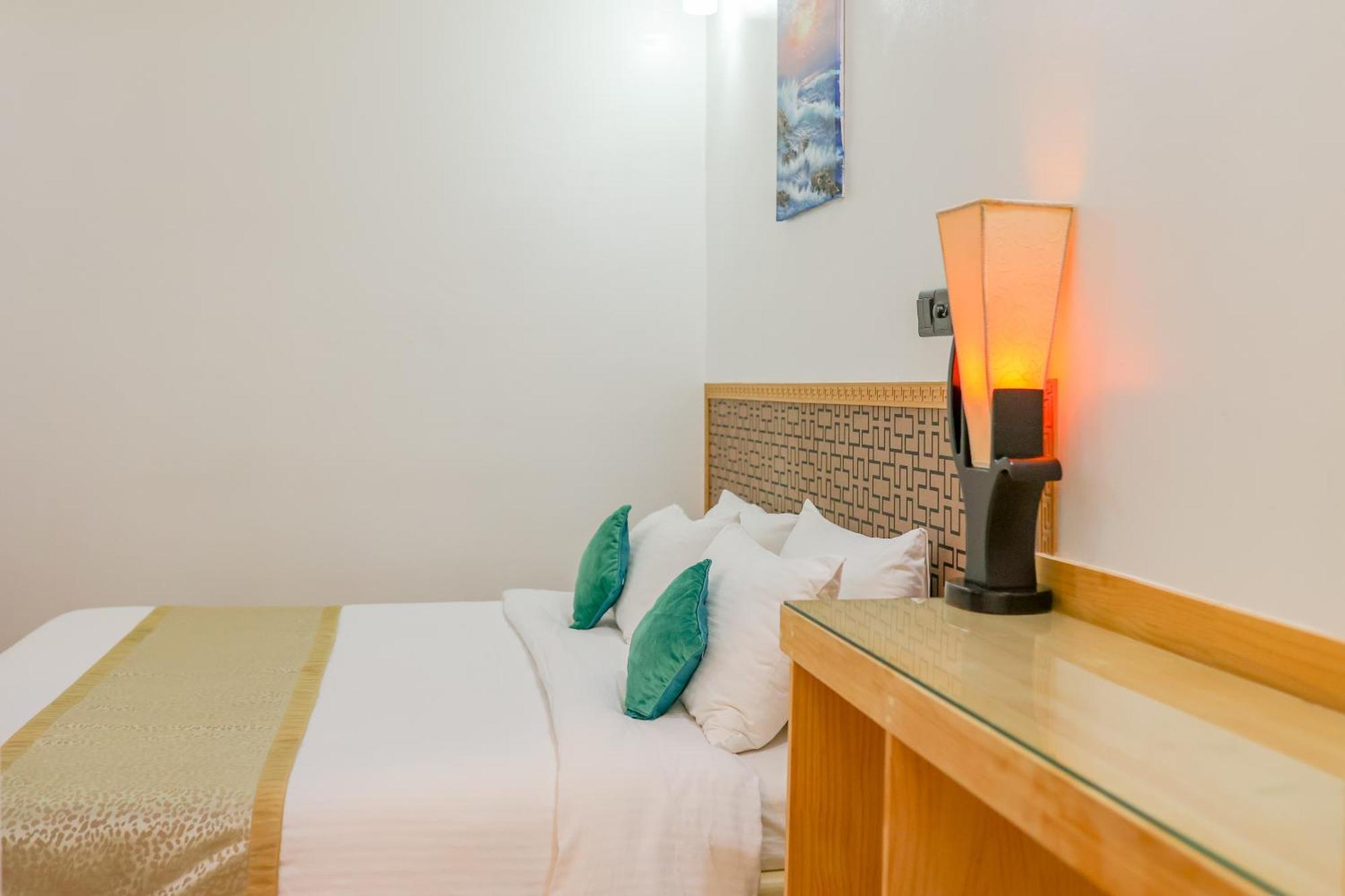 Sevinex Inn Feridhoo Exteriör bild