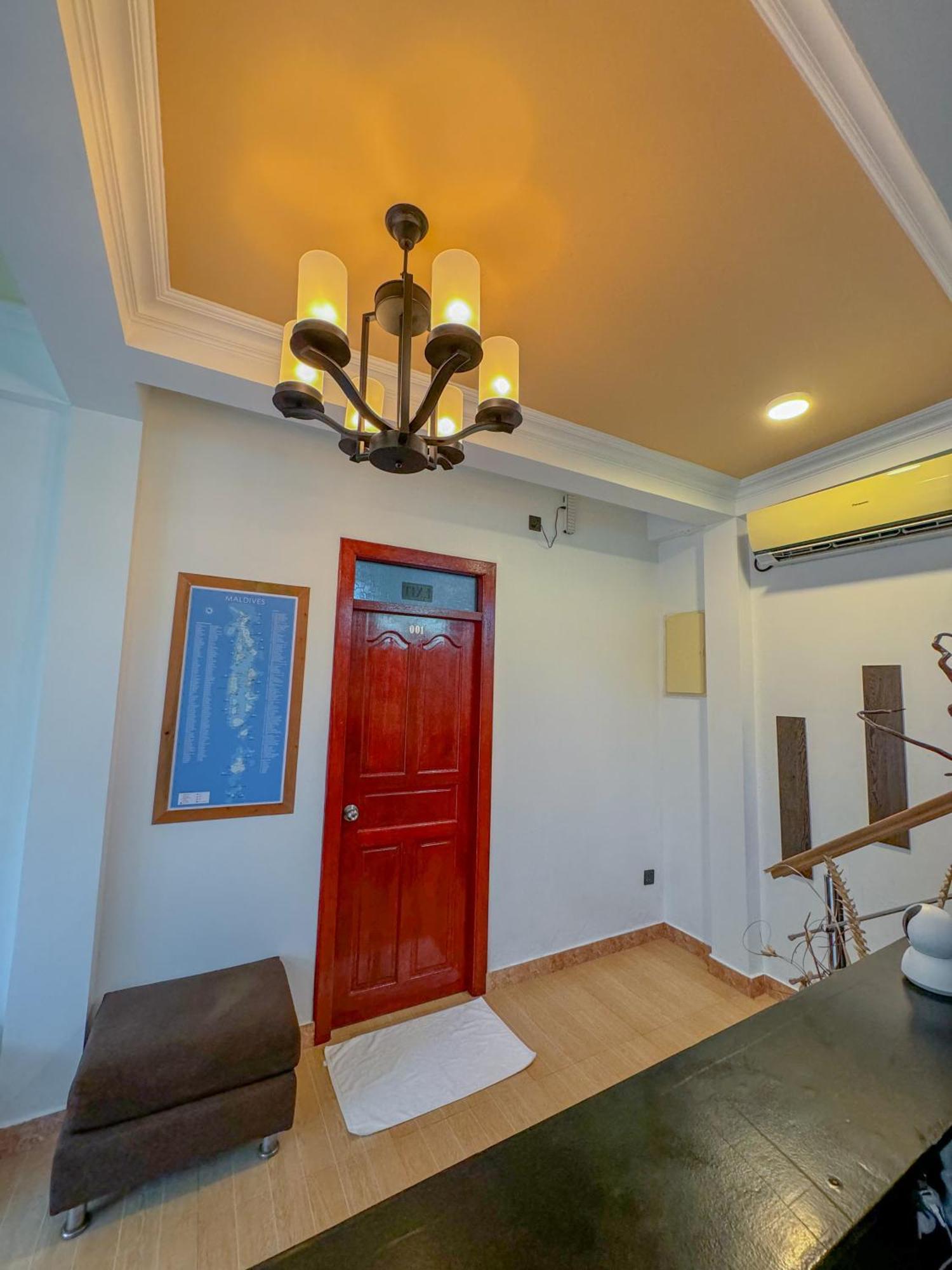 Sevinex Inn Feridhoo Exteriör bild